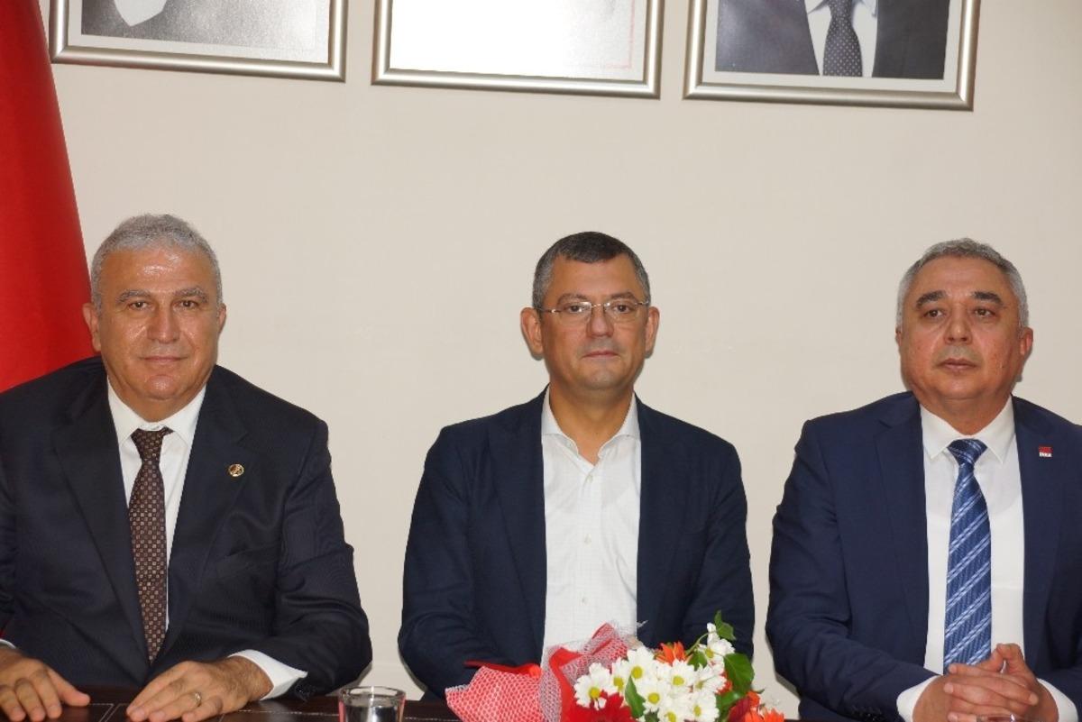 CHP&rsquo;li &Ouml;zel; "Aydın &ouml;rg&uuml;t&uuml;n&uuml;n uyumundan memnunuz"