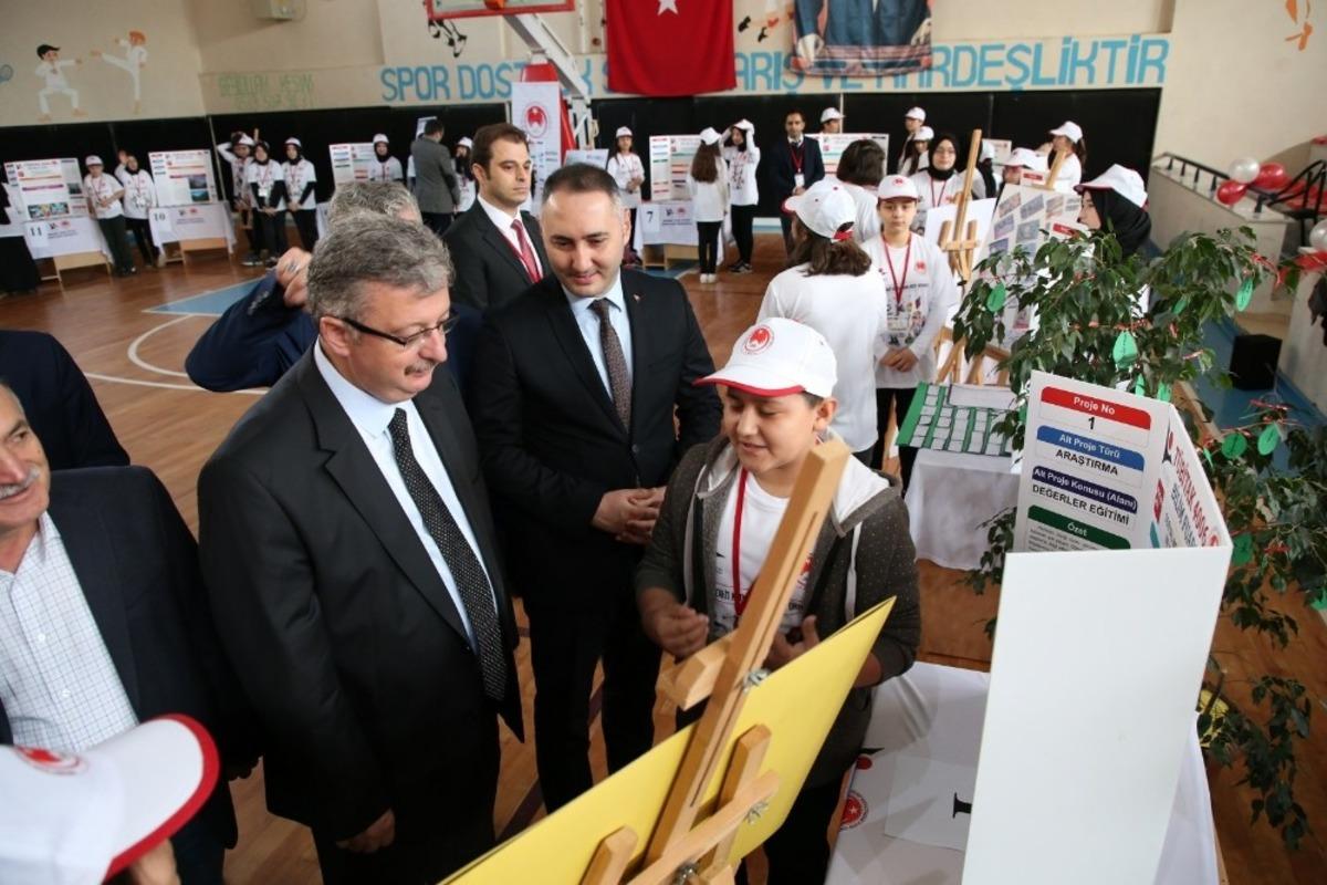 Fatsa&rsquo;da TUBİTAK 4006 Bilim fuarı