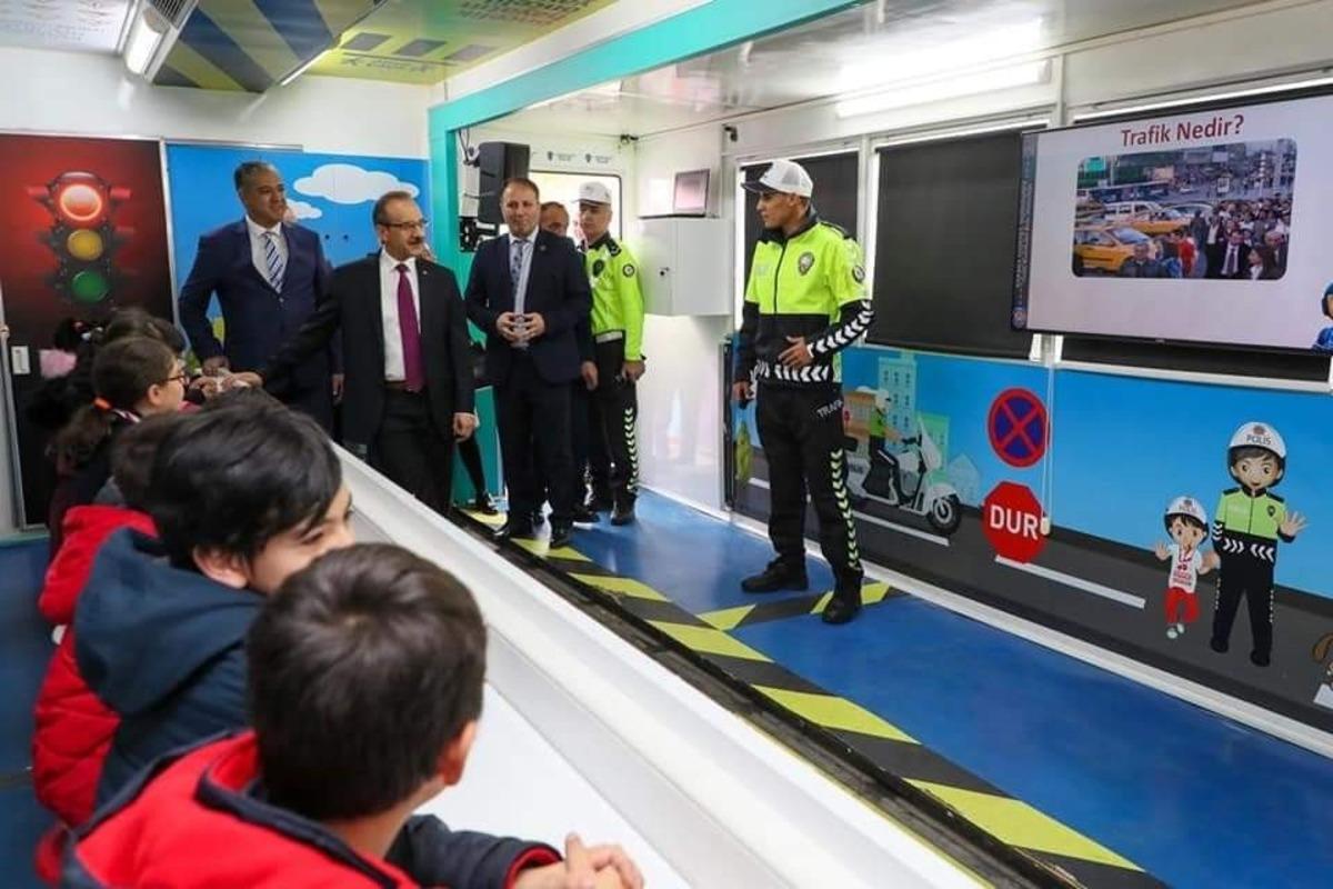 Mobil Trafik Eğitim Tırı Ordu&rsquo;da