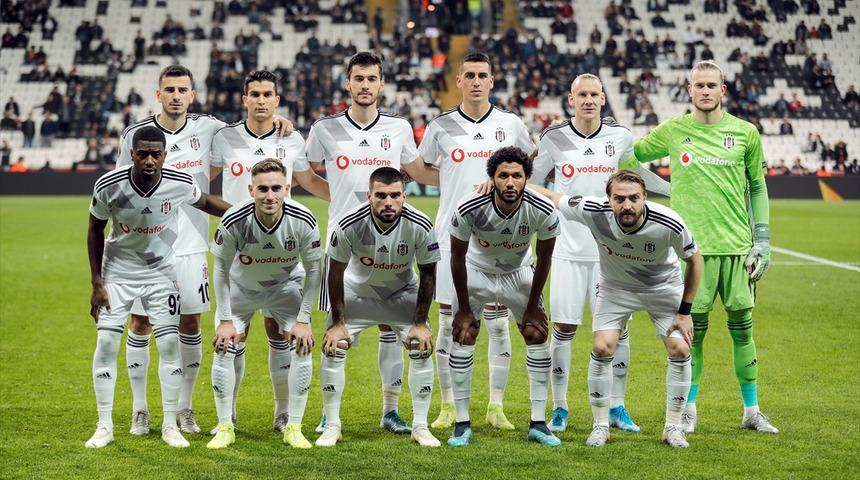 Beşiktaşlı taraftarlardan Oğuzhan Özyakup'a büyük tepki! 