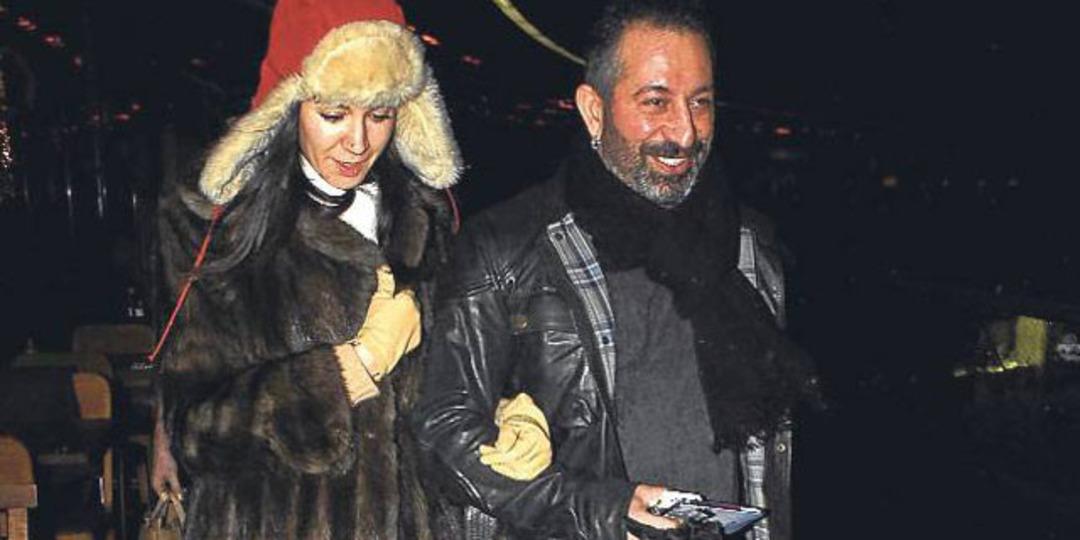 &Uuml;nl&uuml; &ccedil;ift sinemada g&ouml;r&uuml;nt&uuml;lendi