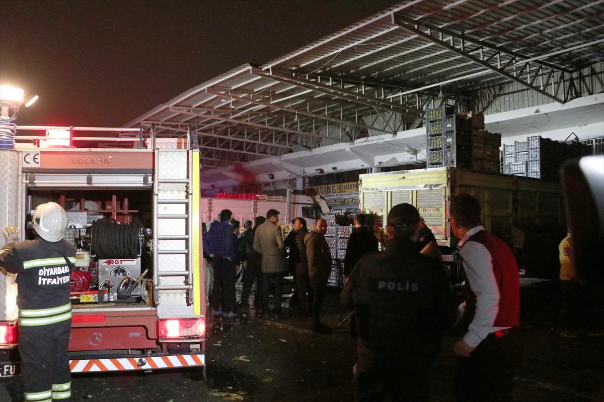 Diyarbakır'da haldeki bir iş yerinde patlama: 3 yaralı