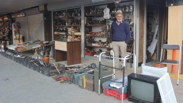 (Özel haber) X kuşağının popüler ürünleri demode olunca şark köşelerini süslüyor