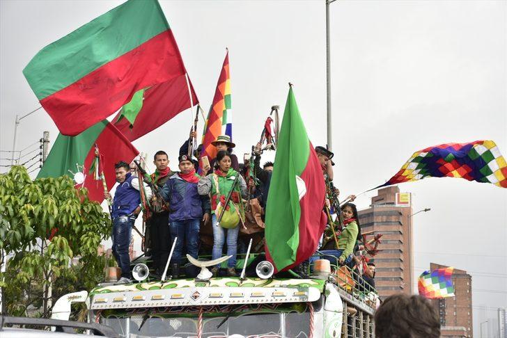 Kolombiya'da tansiyon düşmüyor!  Protestolar 9. günü geride bıraktı G4