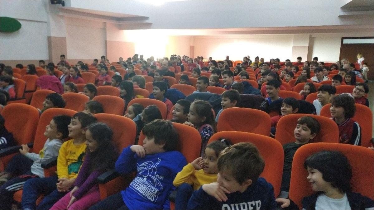 Keke&ccedil;oğlan, My Kolej &ouml;ğrencileriyle buluştu