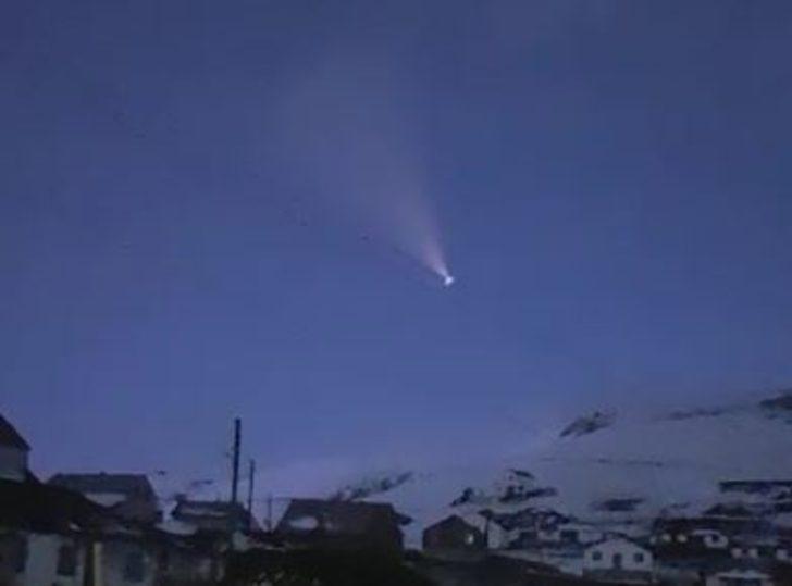 Gümüşhane'de gökyüzünde görülen parlak cisim, heyecanlandırdı: Uzaylılar mı geliyor? G3