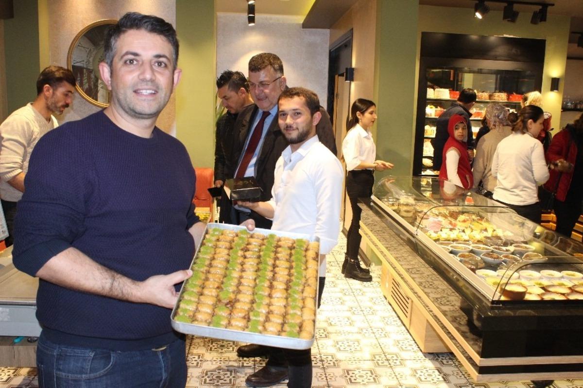 İndirimi duyan vatandaş işletmeye akın etti