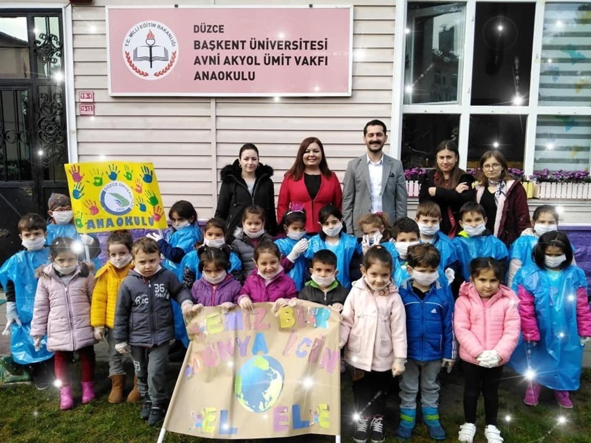 Minik &ccedil;evreciler iş başında