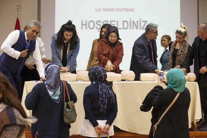 Mersin Büyükşehir personeline ilk yardım eğitimi verildi G2