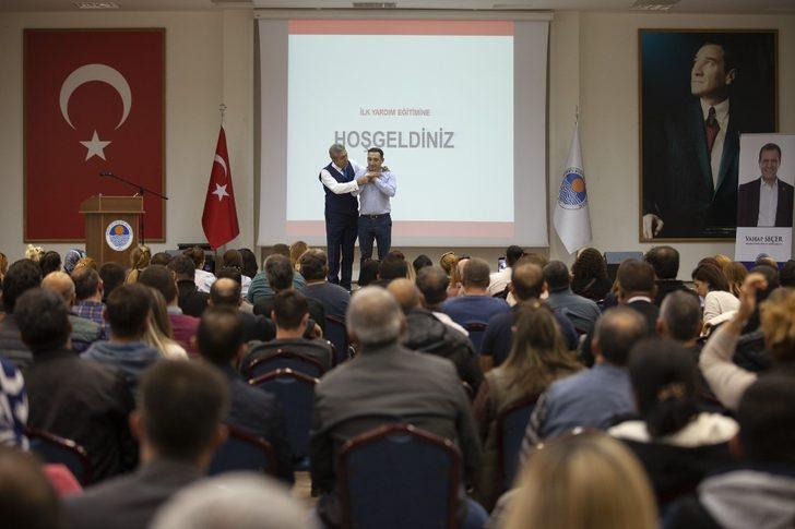 Mersin Büyükşehir personeline ilk yardım eğitimi verildi G3