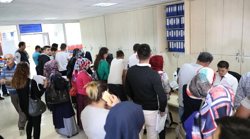 B&uuml;y&uuml;kşehir 3 bin &ouml;ğrenciye aylık y&uuml;z TL eğitim yardımı yapacak