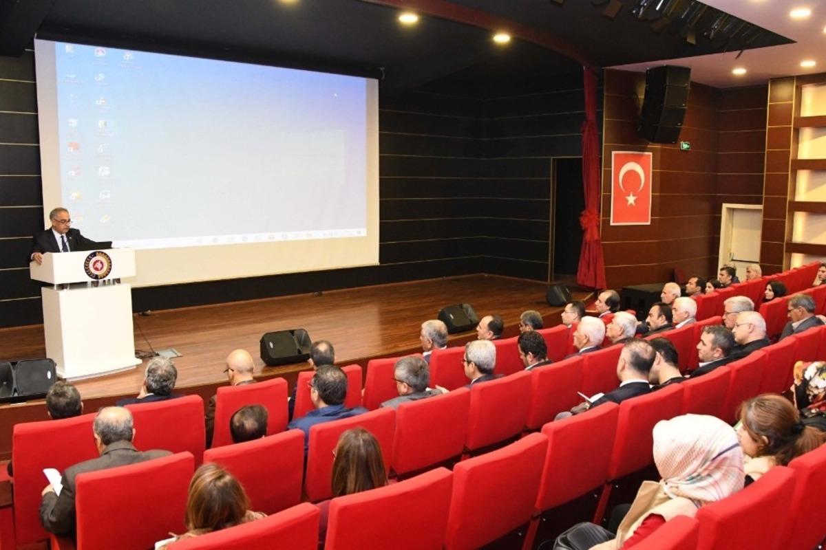 &ldquo;Adıyaman&rsquo;ın Geleceğinde Tarım ve Gıda&rdquo; paneli d&uuml;zenlendi