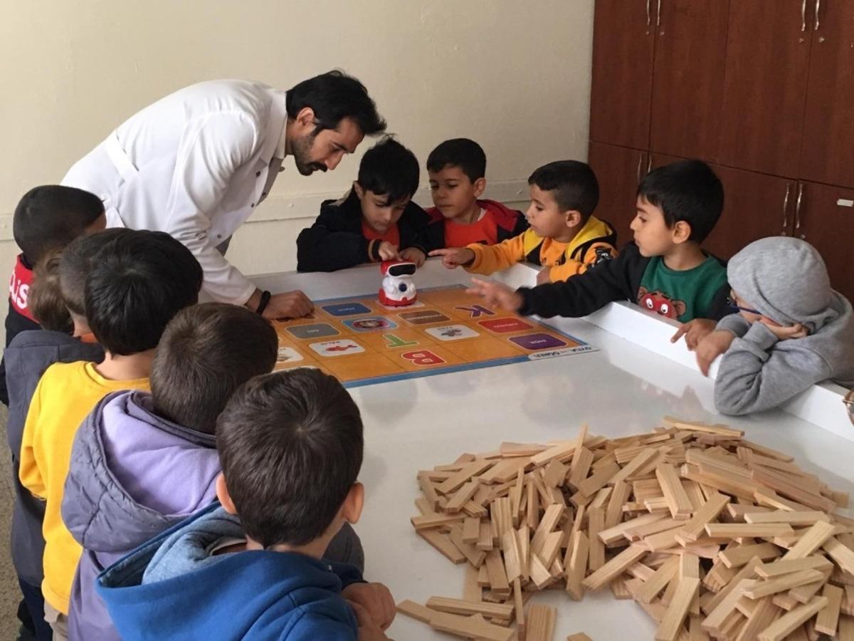 &Ouml;ğrenciler STEM ile hayal ettiklerini ger&ccedil;ekleştiriyor