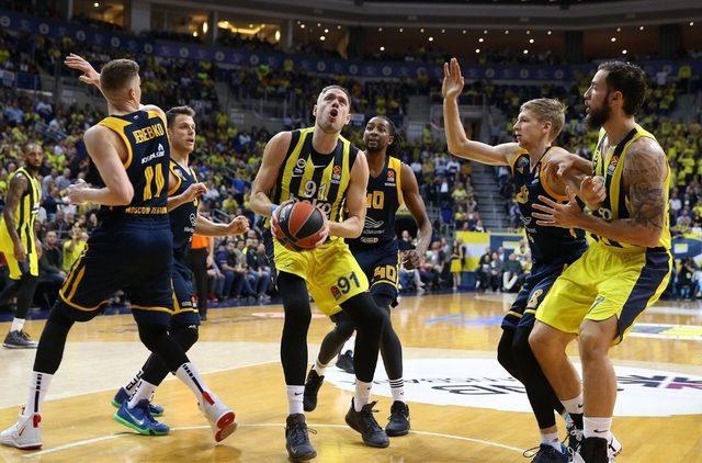 THY Euroleague’de yeni lider Anadolu Efes