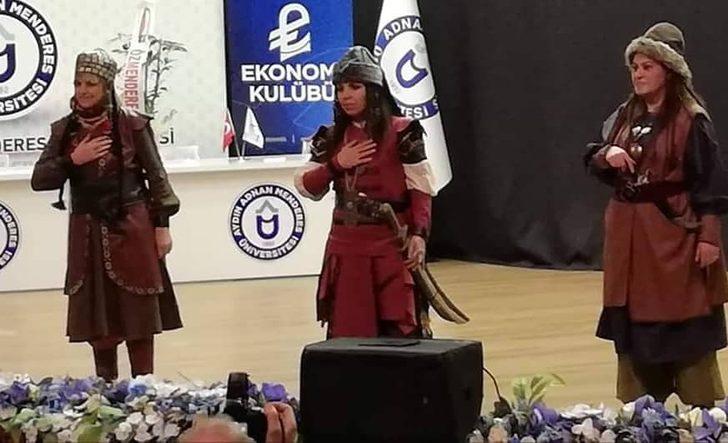 Kostümleri ile Eskişehir’i temsil ettiler G2