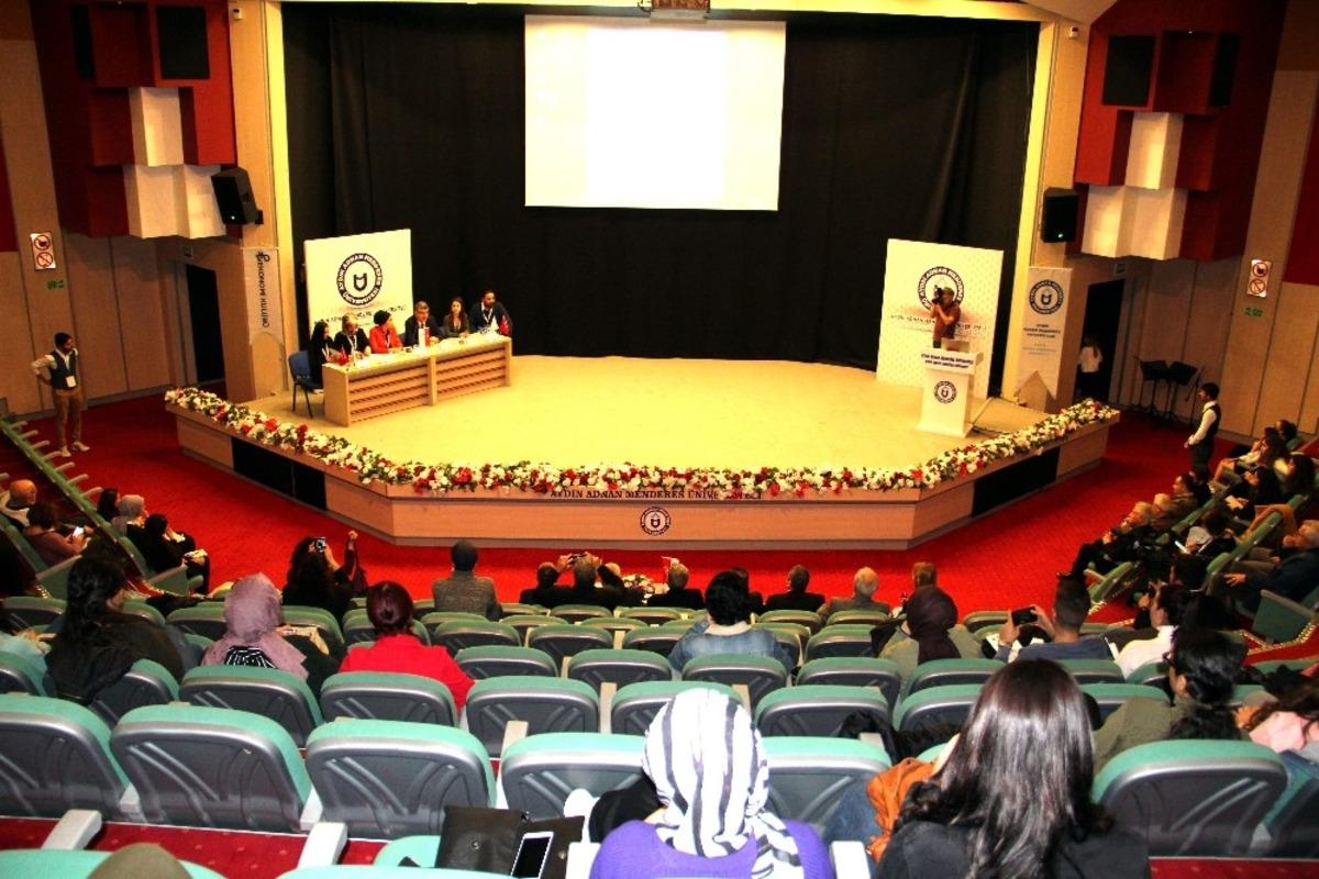 Belgelerle Y&ouml;r&uuml;k Ali Efe ve Zeybek k&uuml;lt&uuml;r&uuml; araştırmaları anlatıldı