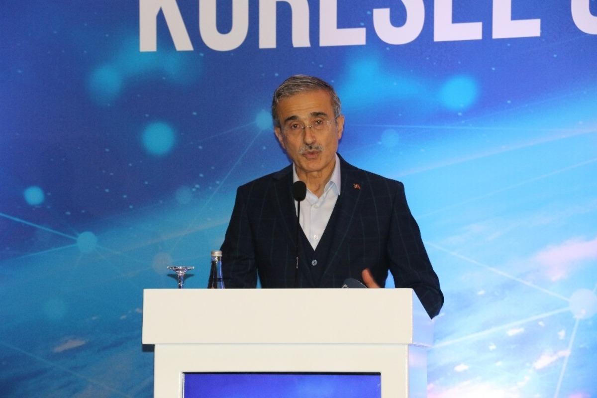 Savunma Sanayii Başkanı Demir: "2019&rsquo;da en &ccedil;ok u&ccedil;ak ve helikopter par&ccedil;ası ihracatı yapıldı"