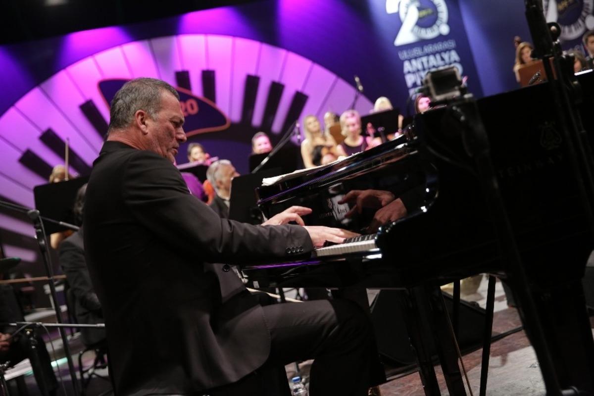 Caz ve Senfoni Piyano Festivali&rsquo;nde buluştu