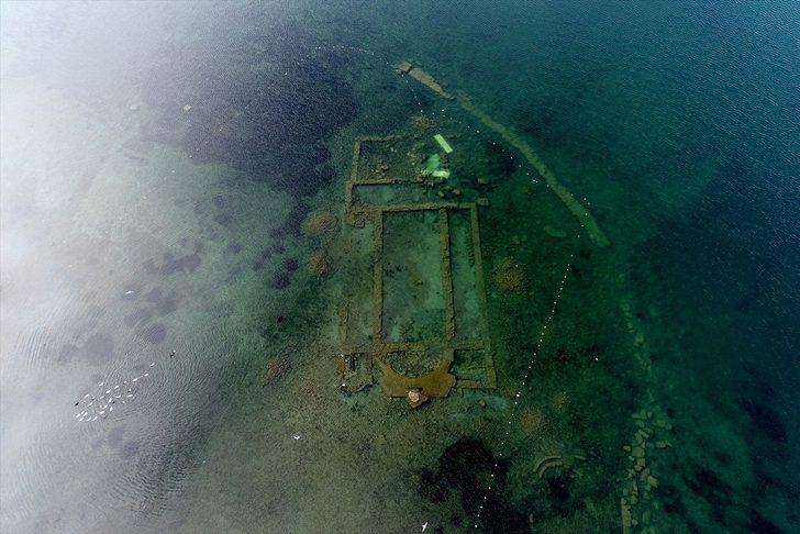Su çekilmesi İznik Gölü'ndeki bazilikayı görünür hale getirdi G4