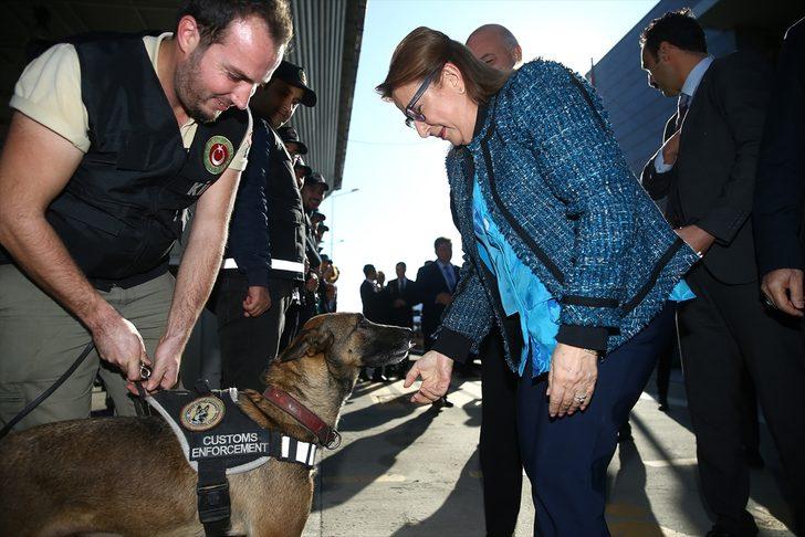 Ticaret Bakanı Ruhsar Pekcan, İpsala Sınır Kapısı'nda incelemede bulundu G4