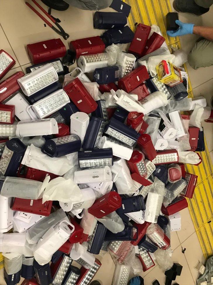 Van'da kargoyla uyuşturucu sevkiyatı polise takıldı G4