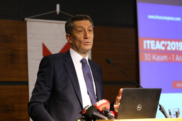 Bakan Selçuk: Pedagojik formasyon ücretsiz verilmeli, altyapısını kurduk G2