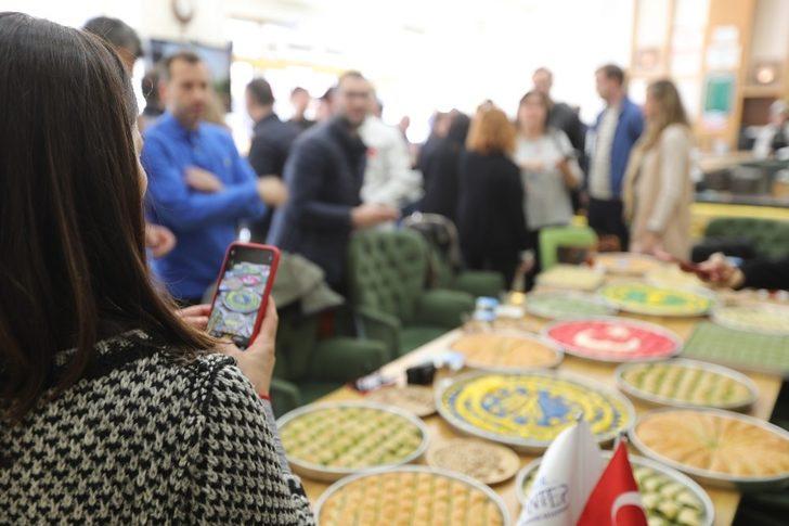 Dünyaca ünlü şefler, Gaziantep lezzetlerine hayran kaldı G1