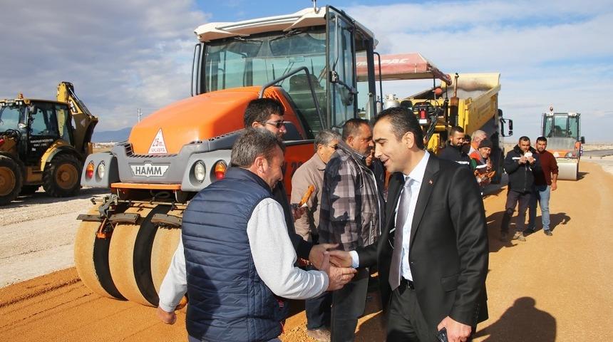 Başkan Kalaycı, asfalt çalışmalarını yerinde inceledi