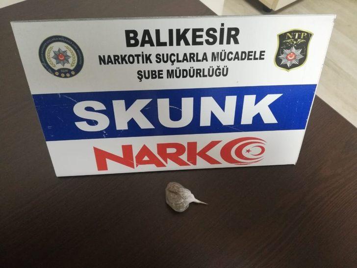 Balıkesir polisinden uyuşturucu operasyonu G1