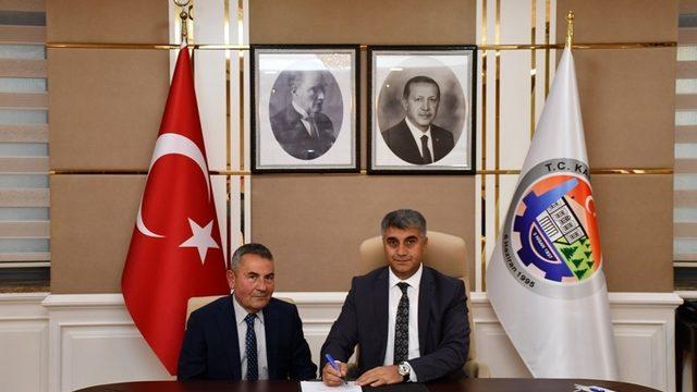 “Zihindeki Engeli Sporla Aşalım” projesi  için imza töreni