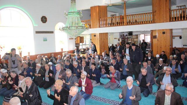 Çan şoförleri yardımlaşma derneği dünya şoförler gününde  mevlid-i şerif okuttu