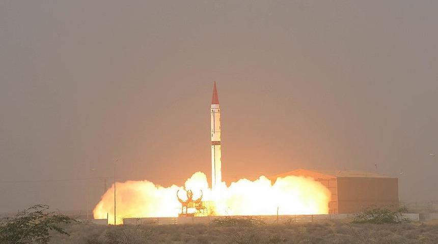 Kuzey Kore'den Japonya'ya 'balistik füze' tepkisi: Tarihteki en aptal adam... 