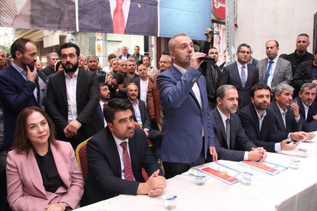 AK Parti Genel Başkan Yardımcısı Erkan Kandemir, Mersin'de