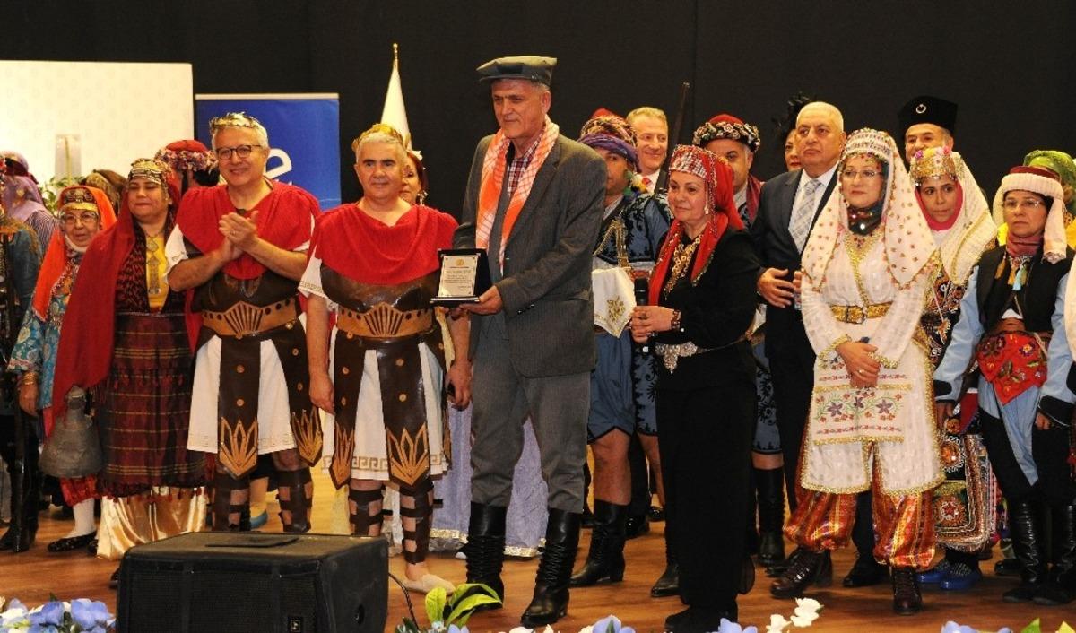 Milli eserler ezgilerle ruha dokundu