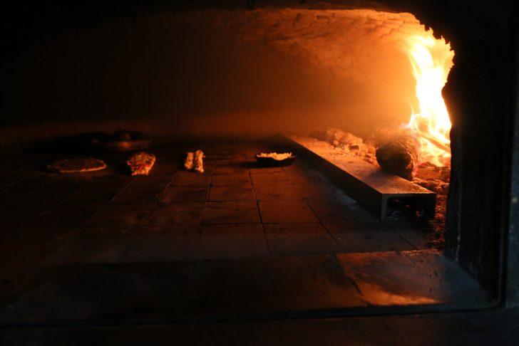 Alaşehir pidesi 2 asırlık lezzetiyle parmak ısırtıyor G4