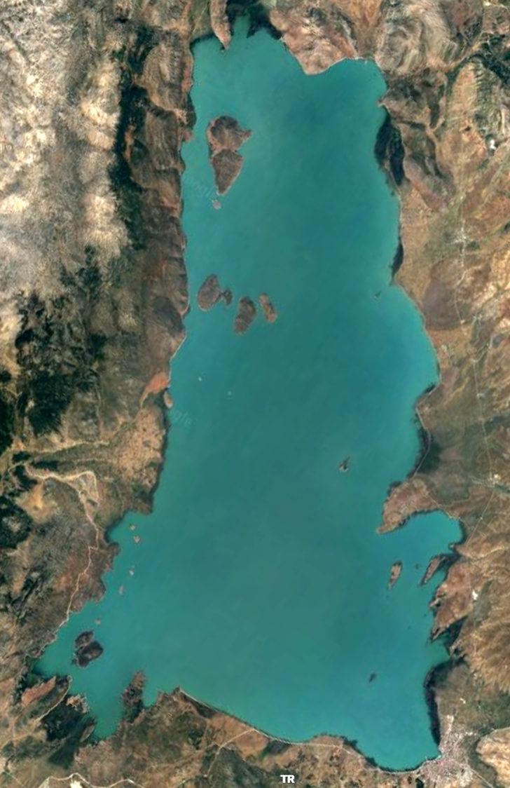 Eğirdir'in tabandan bağlı olduğu Beyşehir Gölü de kurudu G5