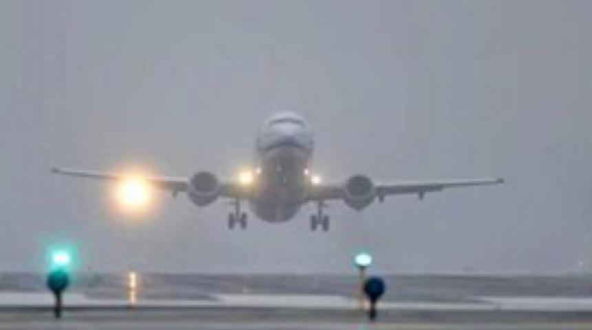 Adıyaman ve Gaziantep'te sis nedeniyle uçak seferleri iptal edildi