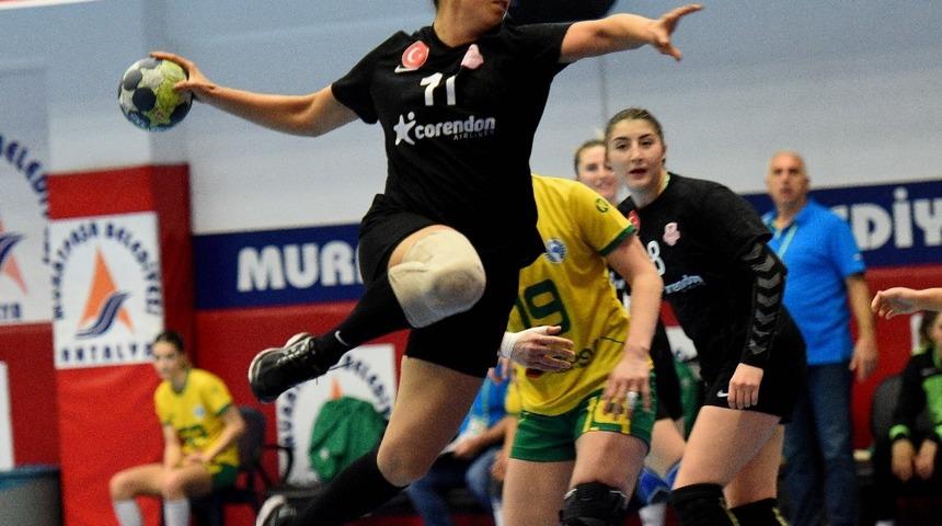 Muratpaşa Kadın Hentbol Takımında galibiyet sevinci