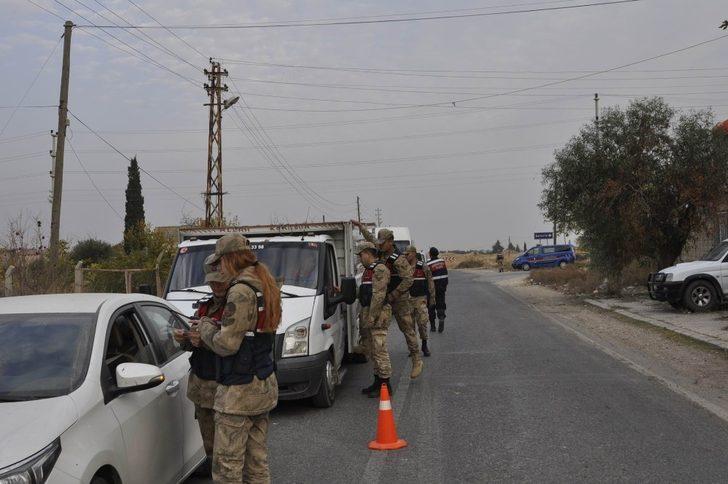 Jandarma ekiplerinden trafik uygulaması G3