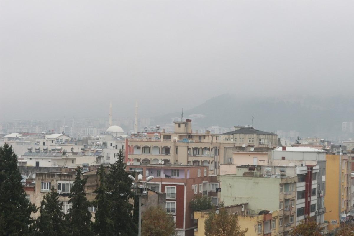 Adıyaman&rsquo;da sis etkili oldu