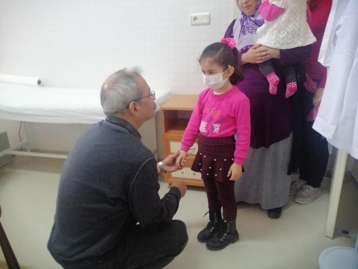 Bozdoğan, vatandaşın sağlık sorunlarını dinlemeye devam ediyor