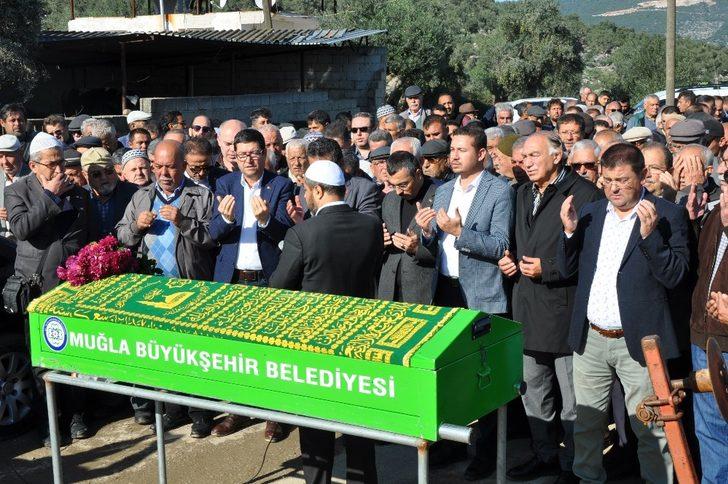 Vatansever dede gözyaşları içinde toprağa verildi G5