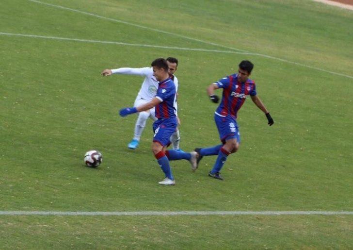 TFF 2. Lig: Niğde Anadolu FK:0- Uşakspor: 2 G2
