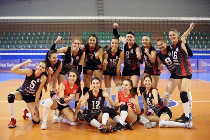 Nevşehir Belediyespor kadın voleybol takımı doludizgin G1