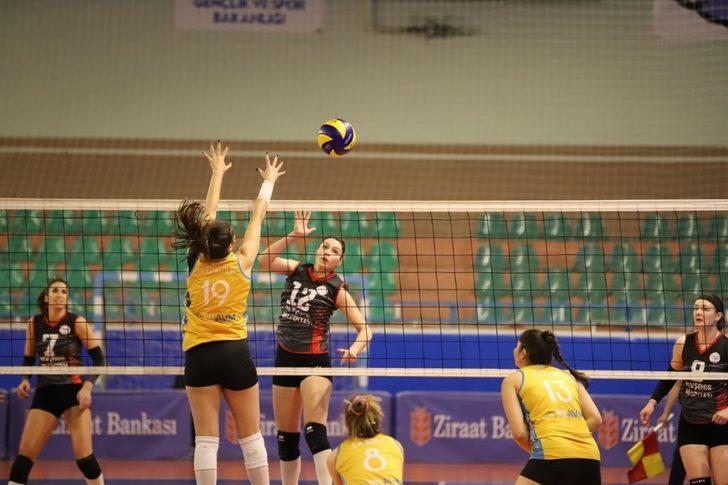 Nevşehir Belediyespor kadın voleybol takımı doludizgin G2