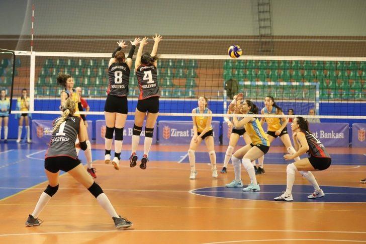 Nevşehir Belediyespor kadın voleybol takımı doludizgin G4