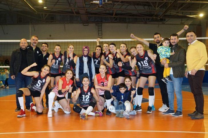 Nevşehir Belediyespor kadın voleybol takımı doludizgin G5