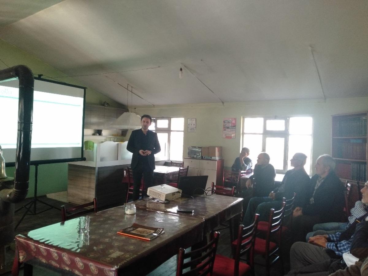 İzmit Belediyesi bilin&ccedil;li &uuml;retim i&ccedil;in &ccedil;ift&ccedil;ilere eğitim veriyor