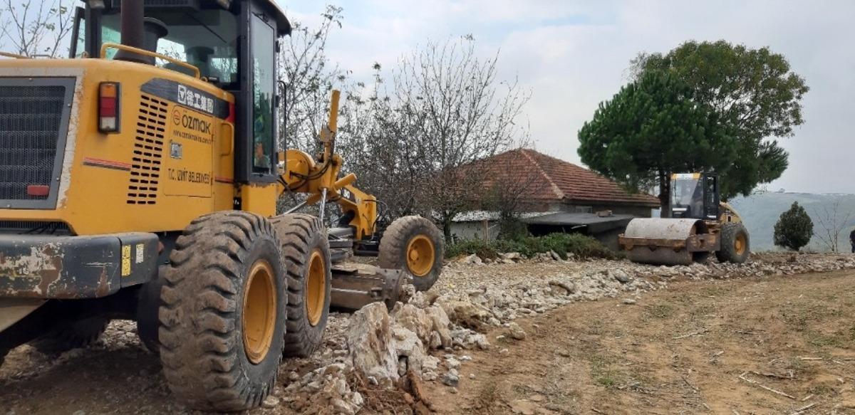 İzmit Belediyesi&rsquo;nden asfalt seferberliği