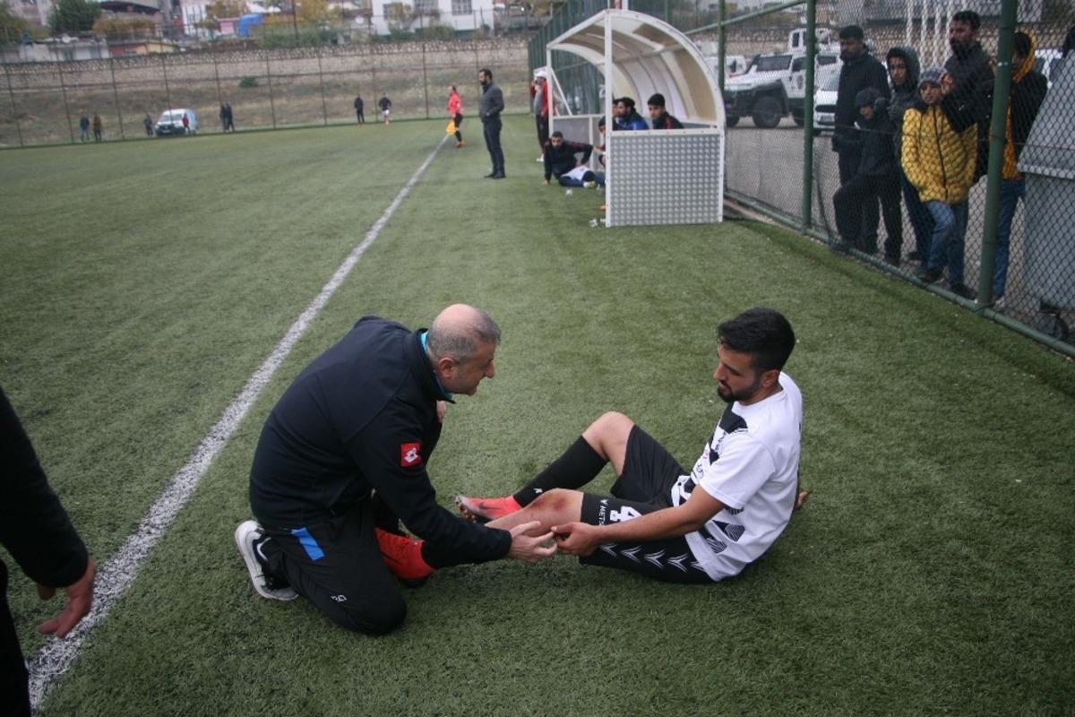 Silvan&rsquo;da amat&ouml;r ma&ccedil;ta ambulans sıkıntısı